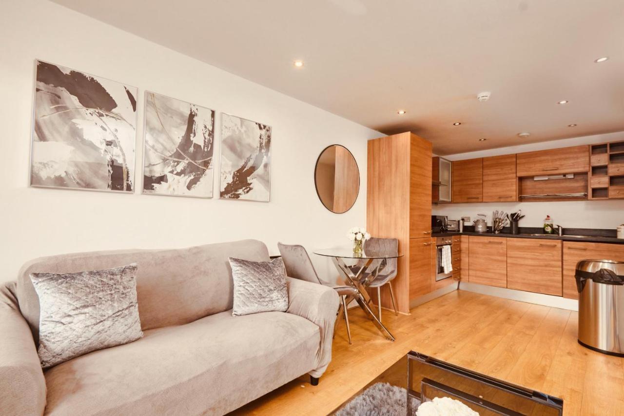 Deluxe City Modern Apt&Free Parking No Balcony Λιντς Εξωτερικό φωτογραφία